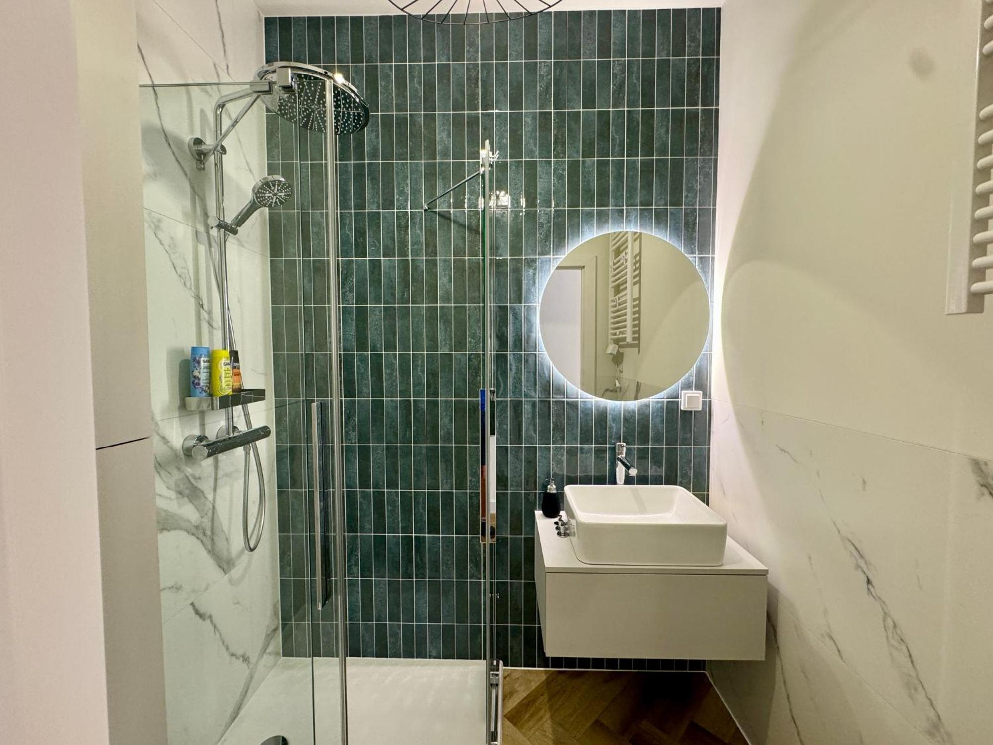 Przystanek Katowice Mariacka 7 Apartment Ngoại thất bức ảnh