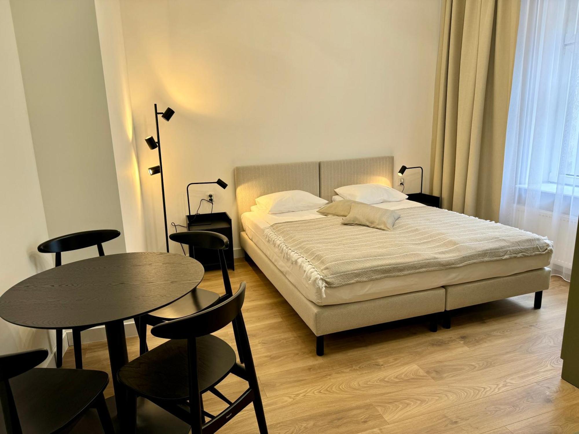 Przystanek Katowice Mariacka 7 Apartment Ngoại thất bức ảnh